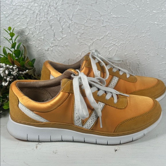 Vionic Nana Satin Orange White Women's Sneakers Suede Satin Athletic Shoe Size 7 - Picture 6 of 12